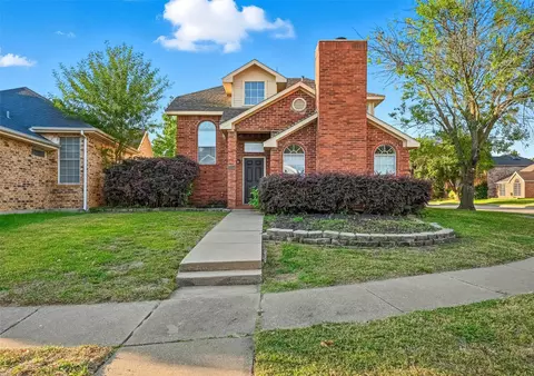 1346 Overlook Dr, Lewisville, TX 75067