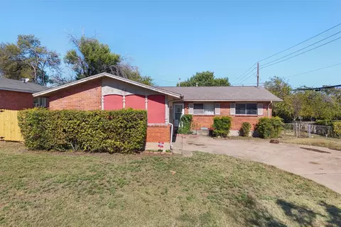 2588 Wood Valley Dr, Dallas, TX 75211