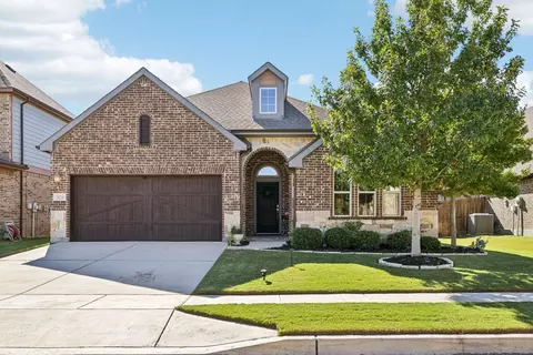 8216 Snow Goose Way, Fort Worth, TX 76118