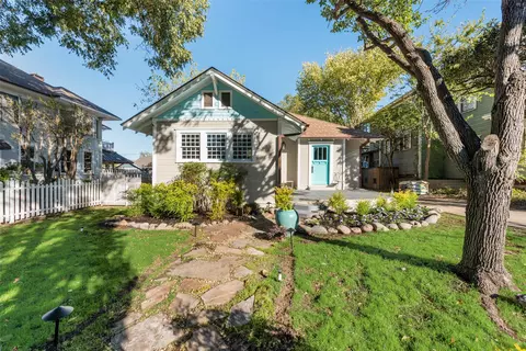2105 Lipscomb St, Fort Worth, TX 76110
