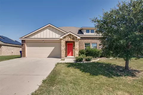 708 Wisteria Dr, Nevada, TX 75173