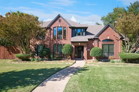2913 Persimmon Pl, Rowlett, TX 75088