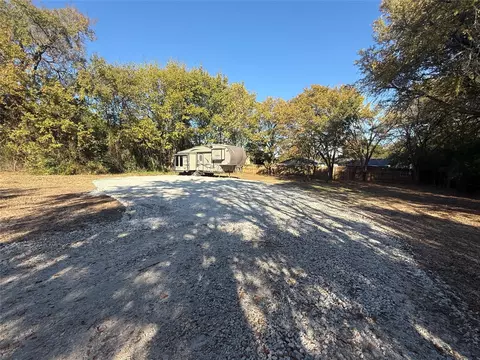 82 Cripple Minnow Bnd, Pottsboro, TX 75076