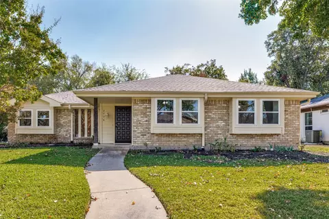2736 Chadwick Dr, Plano, TX 75075
