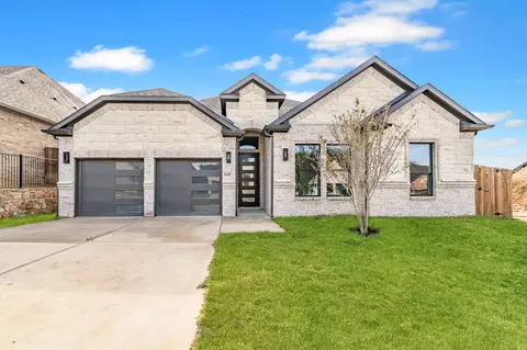 6428 St George Ct, North Richland Hills, TX 76180