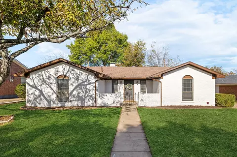 8348 Hillside Dr, Frisco, TX 75033