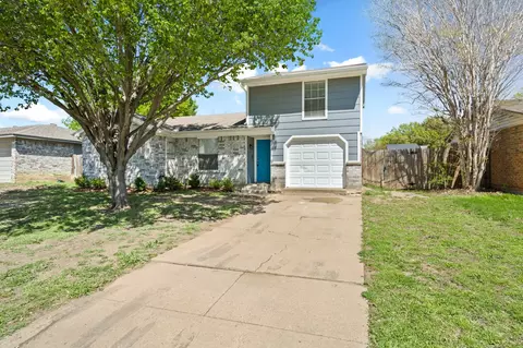 625 Little Ln, Mansfield, TX 76063