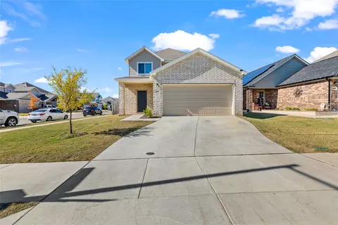 401 Thompson Pl, Everman, TX 76140