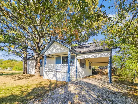 328 Whispering Trl, Gun Barrel City, TX 75156