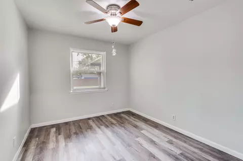 1711 Marlene Dr, Euless, TX 76040 photo 14