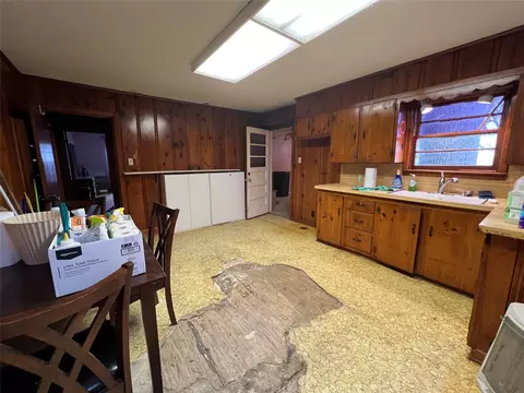 Kitchen - 4012 Fm 47, Point, TX 75472 photo 1 of 2