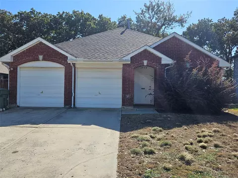 1448 Ridgecreek Dr, Lewisville, TX 75067