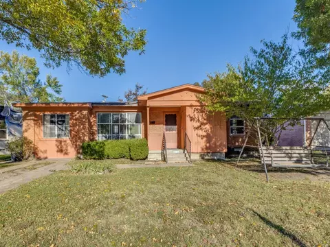 10815 Dunaway Dr, Dallas, TX 75228