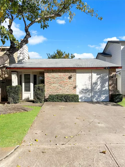 3704 Corona Dr, Garland, TX 75044