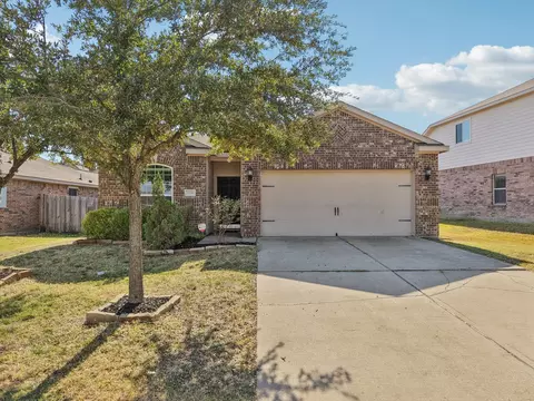 2030 Gardenia Dr, Forney, TX 75126