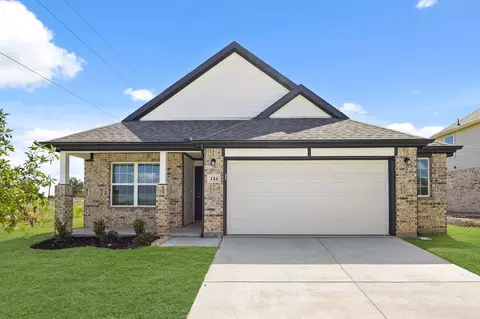 144 Toftrees Dr, Cleburne, TX 76033