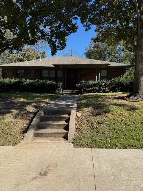 406 N N Un, Whitesboro, TX 76273
