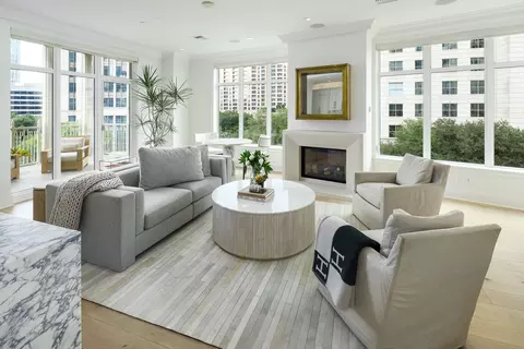 2555 N Pearl St #505, Dallas, TX 75201