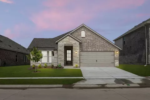 2014 Brackett Pond Rd, Forney, TX 75126