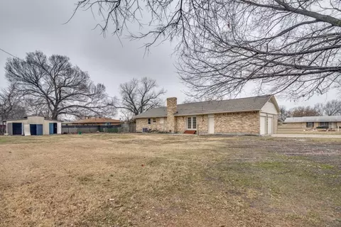 4110 Skyline Dr, Rowlett, TX 75088
