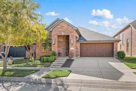 1513 8th St, Argyle, TX 76226