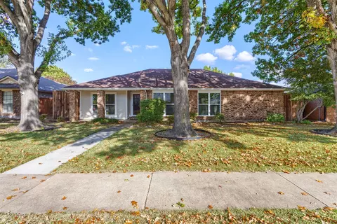 1009 Hanover Dr, Allen, TX 75002