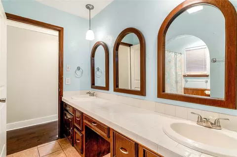 203 Walnut Way, Euless, TX 76039 photo 21