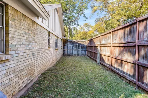 203 Walnut Way, Euless, TX 76039 photo 34