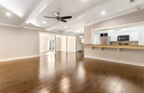 203 Walnut Way, Euless, TX 76039