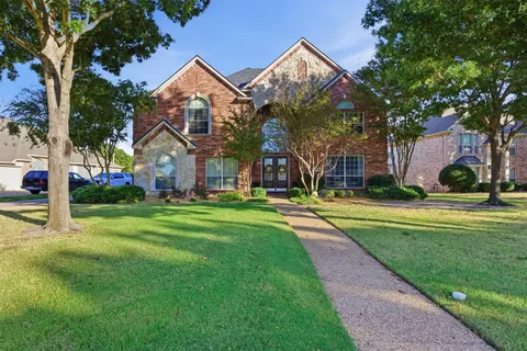 9910 Broadmoor Ln, Rowlett, TX 75089