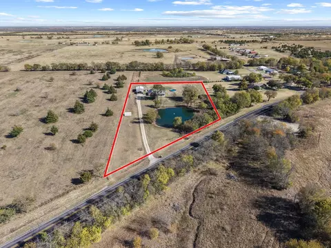 4577 Farm Road 1497, Paris, TX 75462