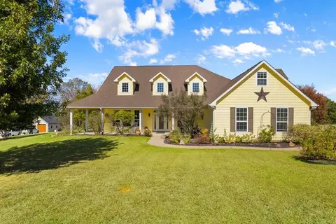 5270 Saddle Ridge Ct, Athens, TX 75752