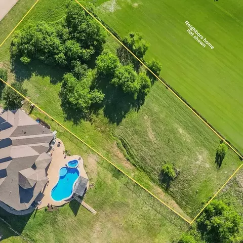 3248 Koscher Dr, Grand Prairie, TX 75104