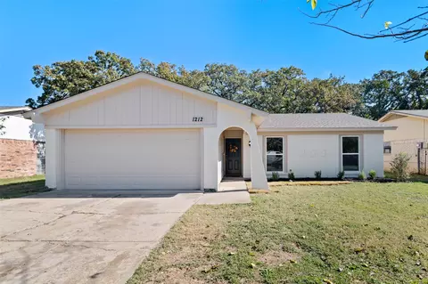 1212 Autumn Oak Dr, Denton, TX 76209