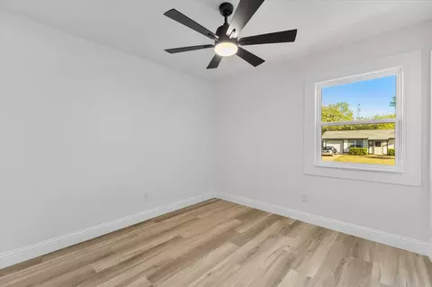 Bedroom - 407 Freestone Dr, Euless, TX 76039 photo 3 of 3