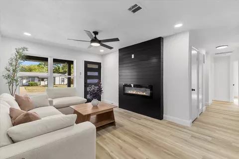 Living - 407 Freestone Dr, Euless, TX 76039 photo 2 of 3