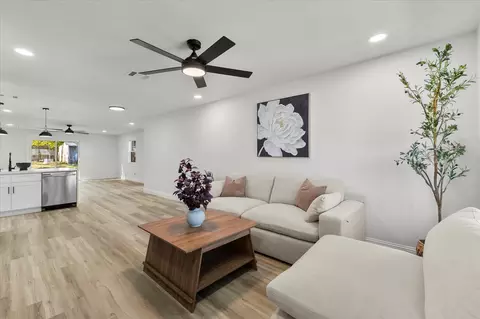 Living - 407 Freestone Dr, Euless, TX 76039 photo 3 of 3