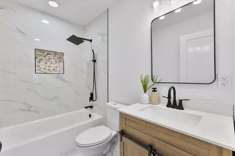 Bath - 407 Freestone Dr, Euless, TX 76039 photo 2 of 2