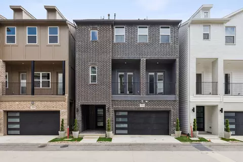 2468 Carmelita St, Dallas, TX 75212