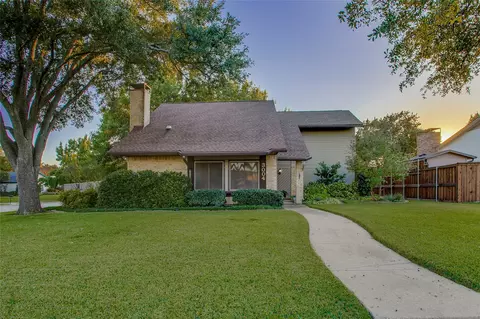 3004 White Oak Dr, Plano, TX 75074