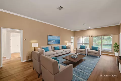 Living - 3133 Chimney Hill Dr, Waco, TX 76708 photo 2 of 7