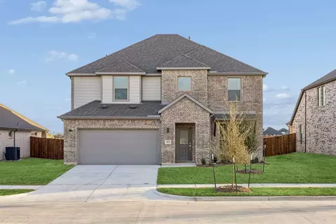 492 Blackwater Trl, Waxahachie, TX 75165
