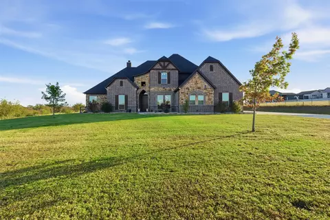 6298 Belz Rd, Sanger, TX 76266
