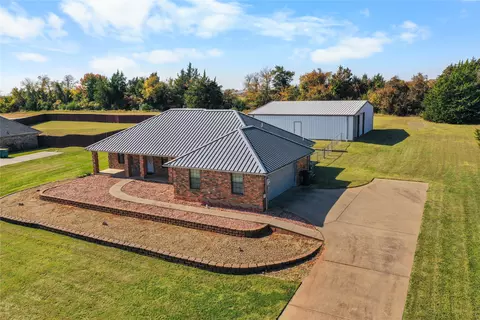 3706 Heatherwood Ln, Sherman, TX 75090