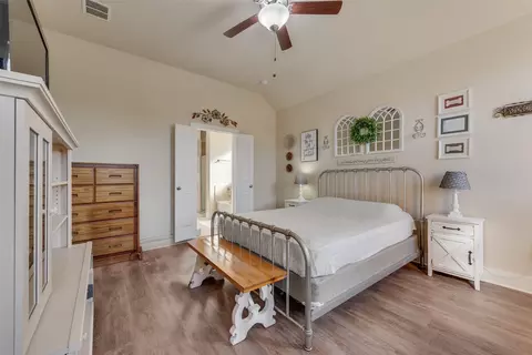 136 Creekside Dr, Sanger, TX 76266 photo 15
