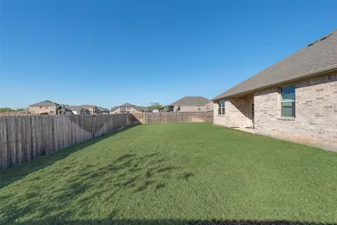 136 Creekside Dr, Sanger, TX 76266 photo 25