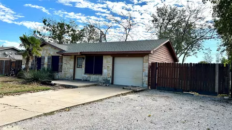 Exterior - 108 Freeman St, Terrell, TX 75160 photo 2 of 12