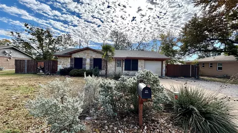 Exterior - 108 Freeman St, Terrell, TX 75160 photo 3 of 12