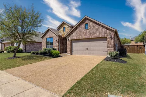 681 Harper Dr, Rockwall, TX 75087