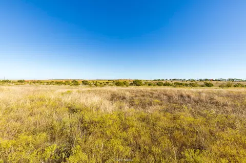 tbd Ferris Rd, Tye, TX 79536 photo 5